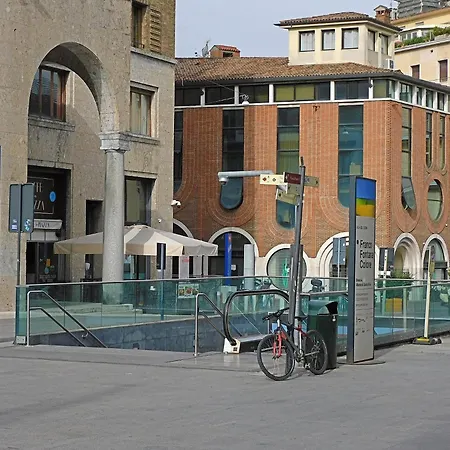 Holiday home App Suite Piazzetta - Casa Cossere Metro Vittoria Brescia